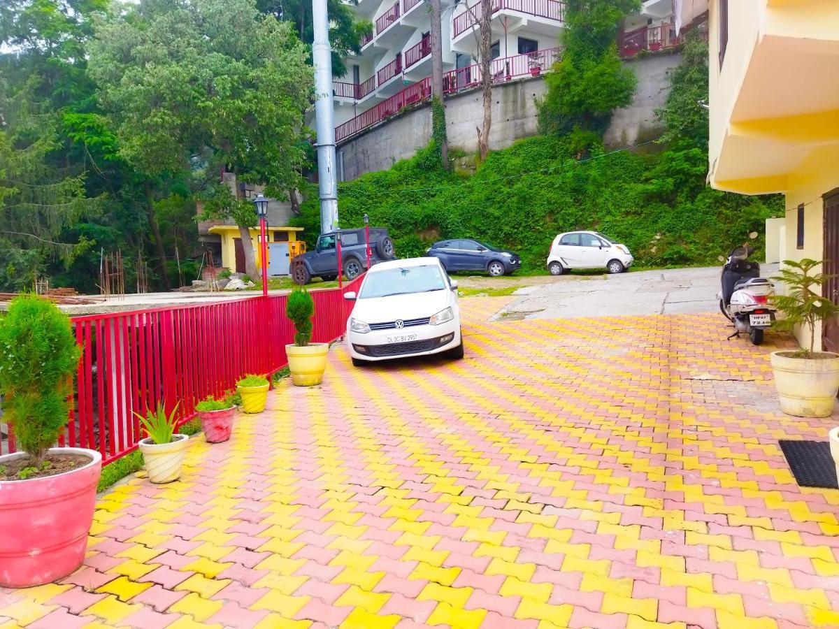 Hotel Himdhara, Dalhousie Eksteriør billede