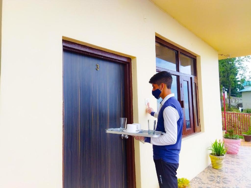 Hotel Himdhara, Dalhousie Eksteriør billede
